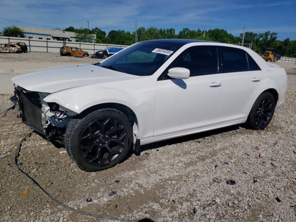 2020 CHRYSLER 300
