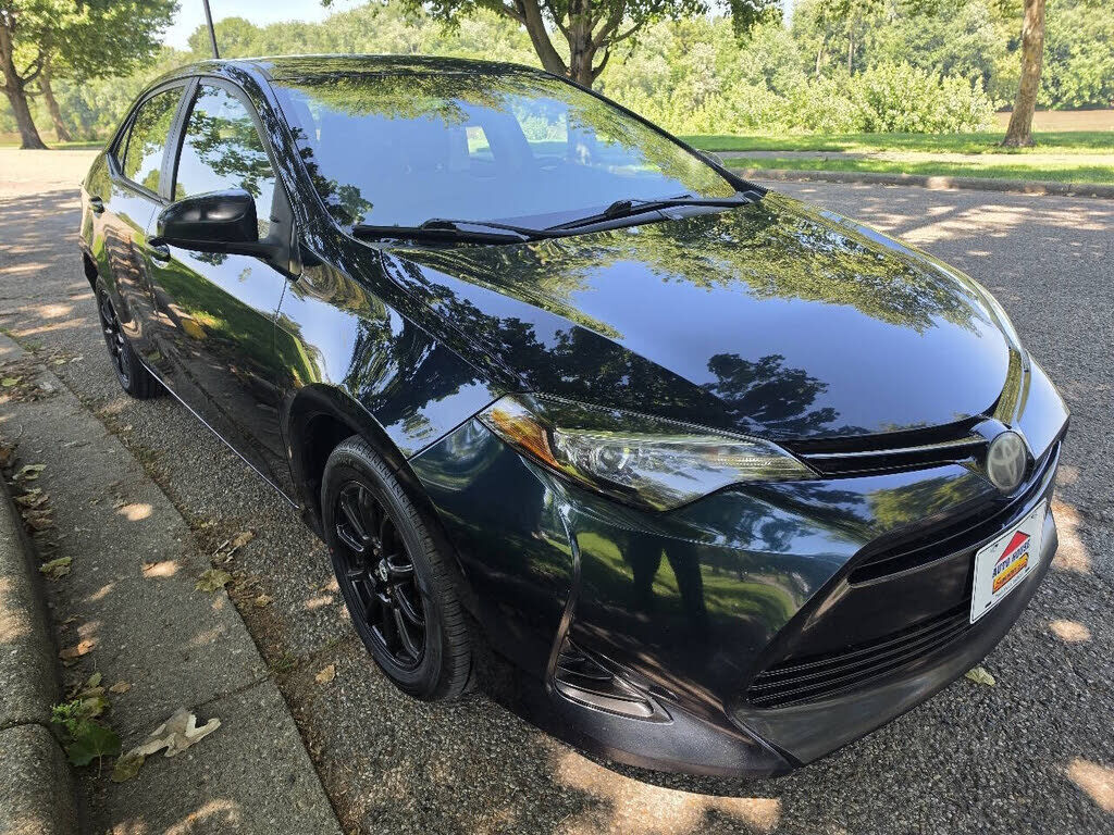 2017 TOYOTA Corolla