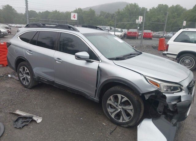 2022 SUBARU Outback