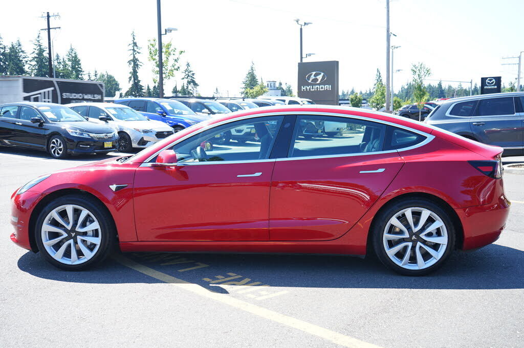 2020 TESLA Model 3