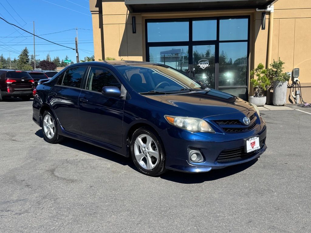 2013 TOYOTA Corolla