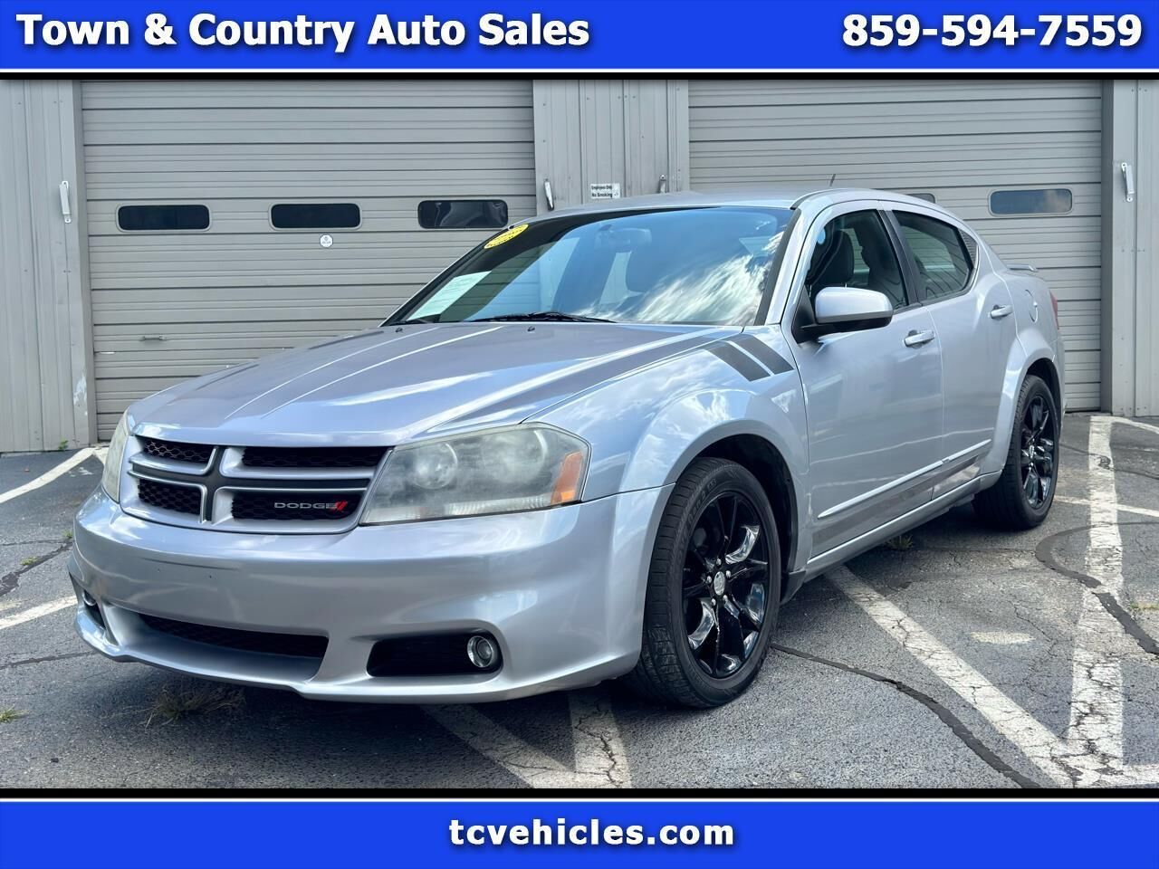 2013 DODGE Avenger