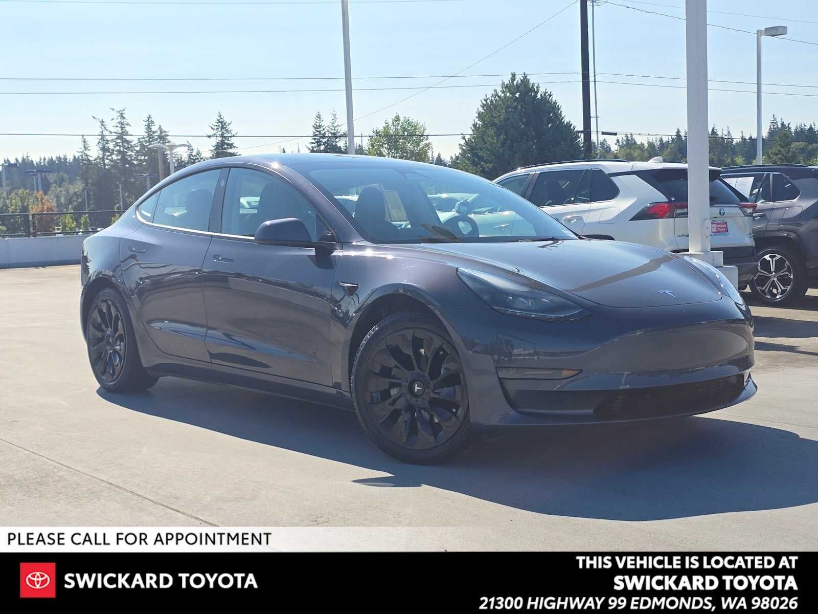2023 TESLA Model 3