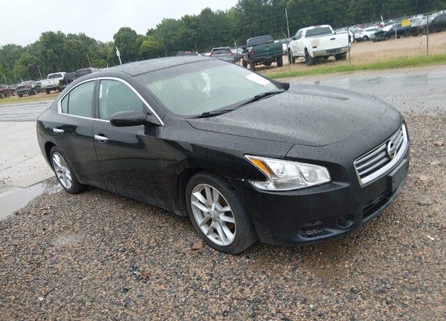2014 NISSAN Maxima