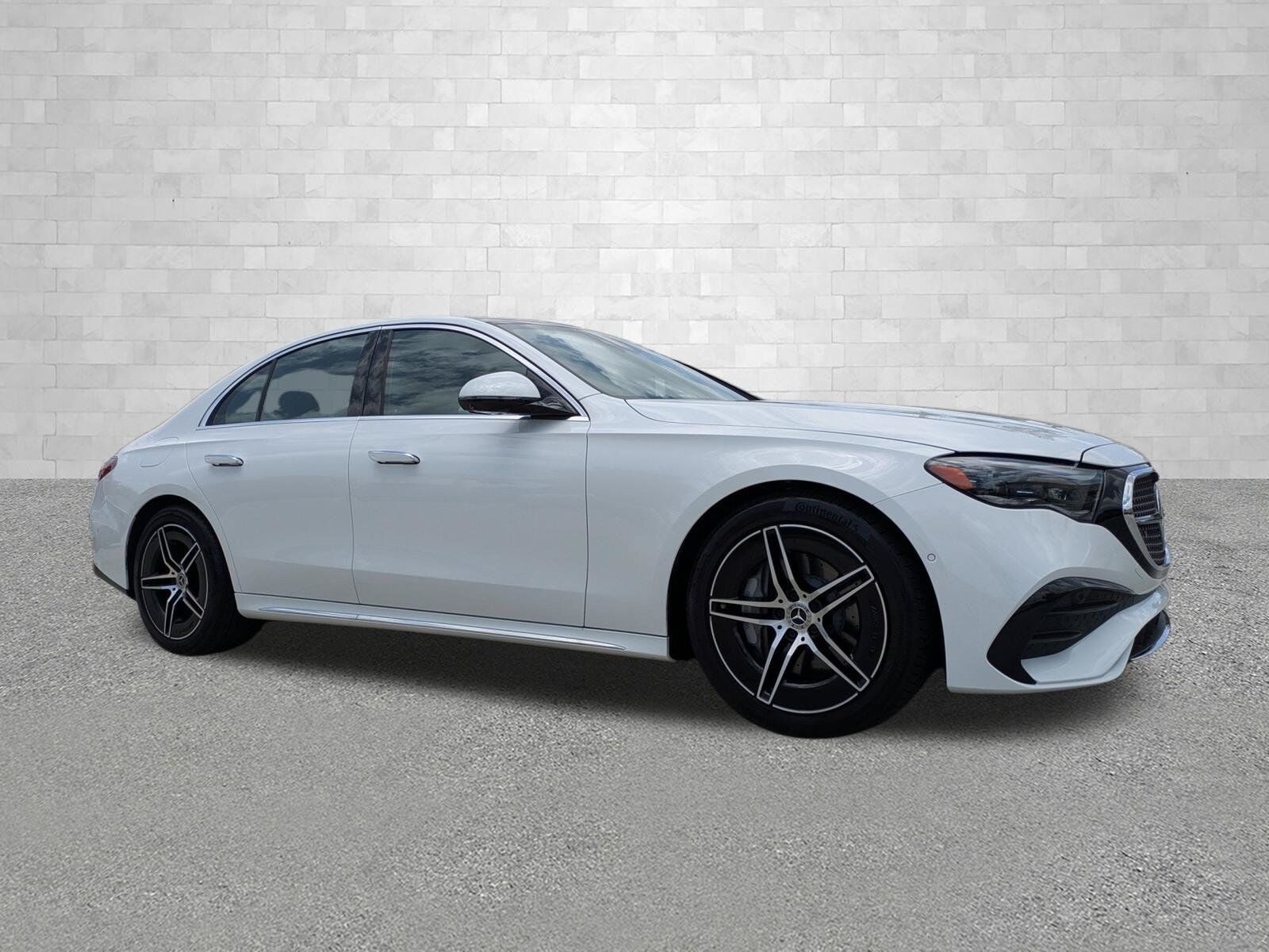 2025 MERCEDES-BENZ E-Class