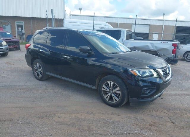2019 NISSAN Pathfinder