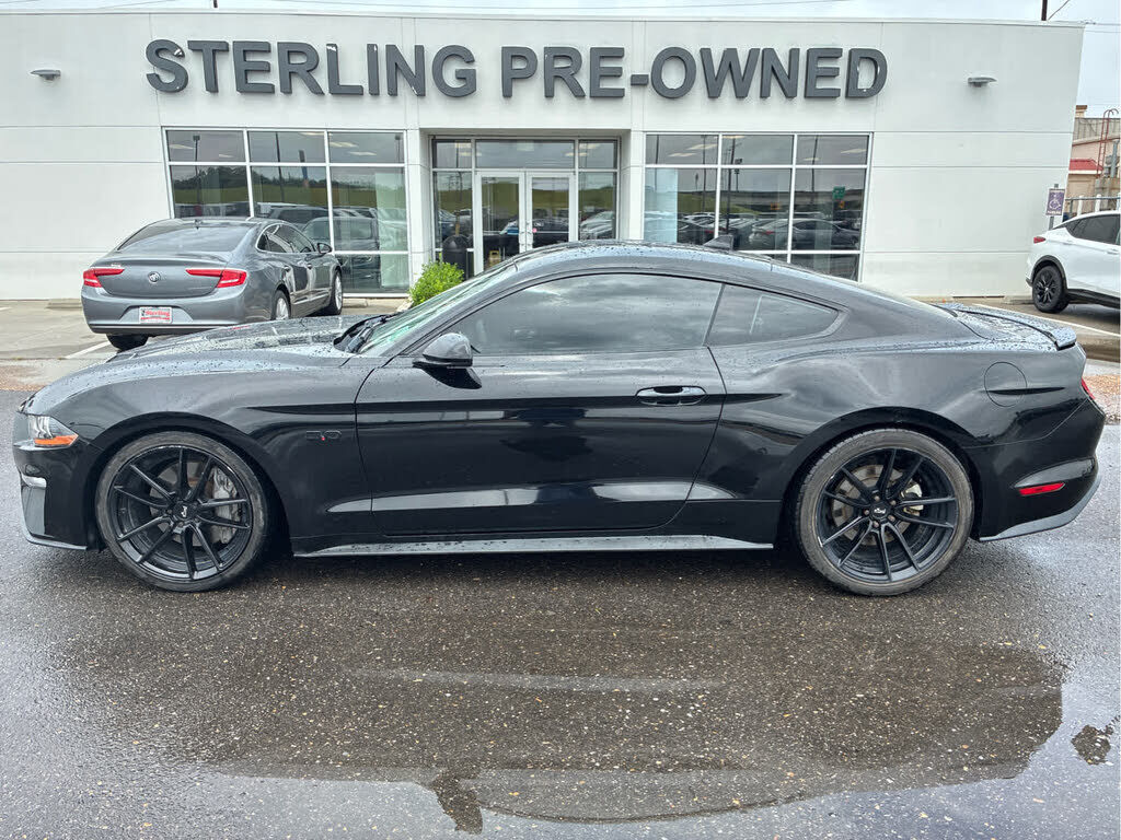 2021 Ford Mustang