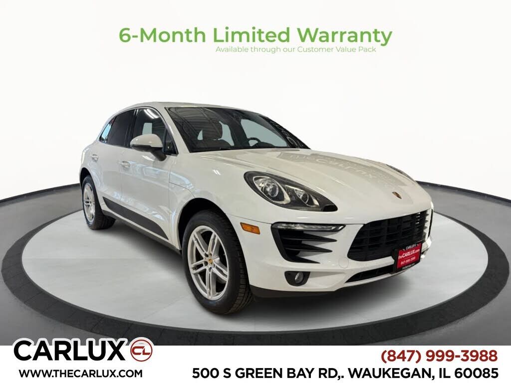 2017 PORSCHE Macan