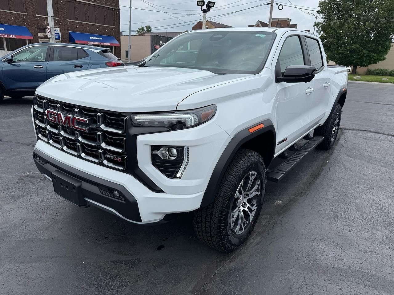 2025 GMC Canyon