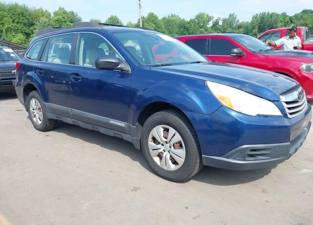 2011 SUBARU Outback