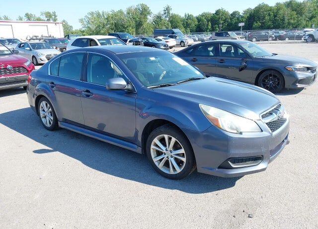 2014 SUBARU Legacy