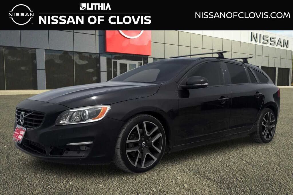 2018 VOLVO V60