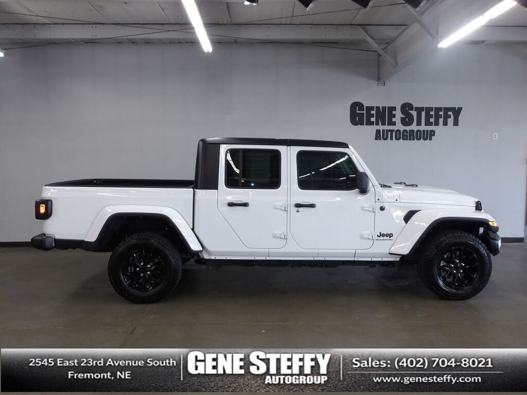 2023 JEEP Gladiator