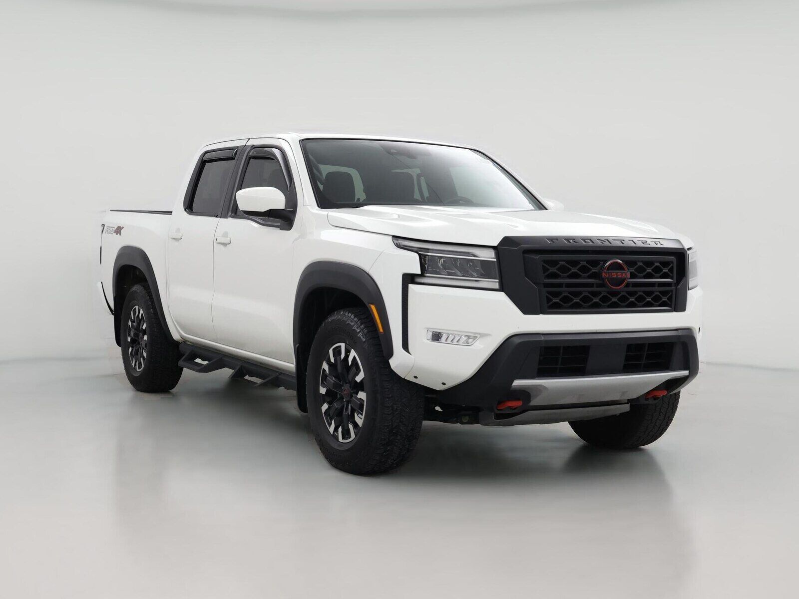 2024 NISSAN Frontier
