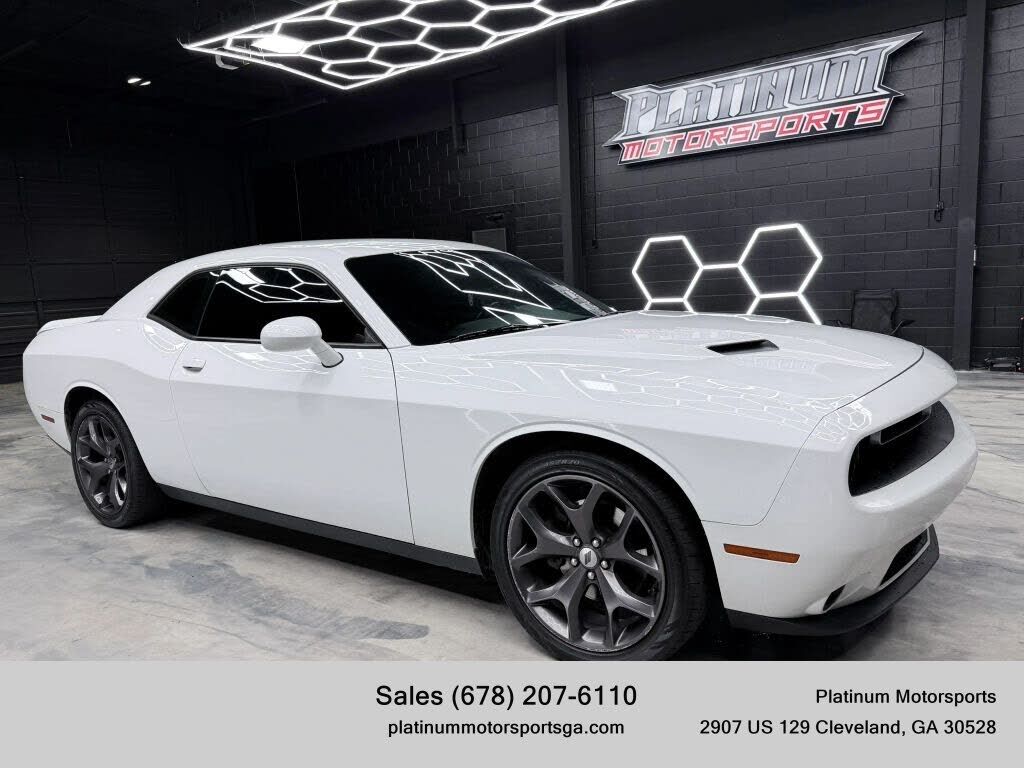 2019 DODGE Challenger