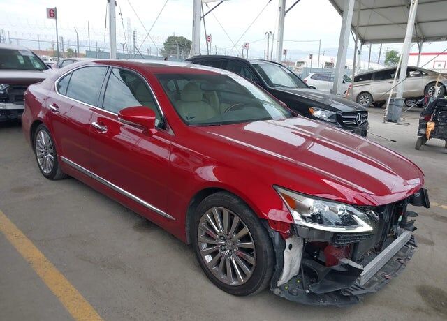 2013 LEXUS LS