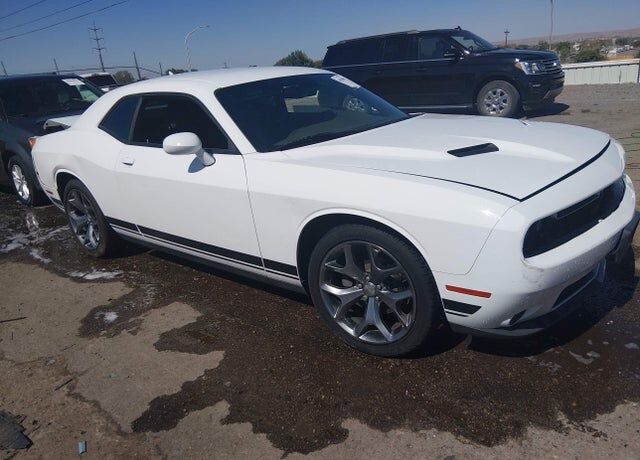 2016 DODGE Challenger