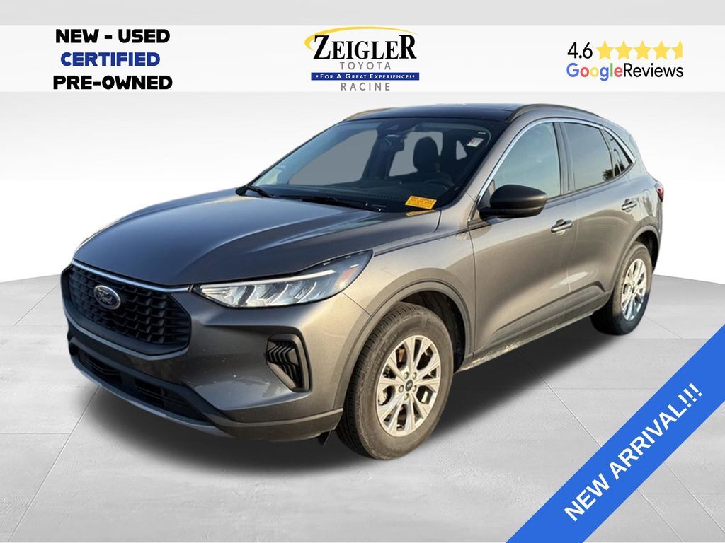 2024 FORD Escape