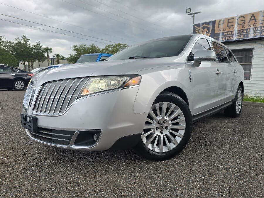 2012 LINCOLN MKT