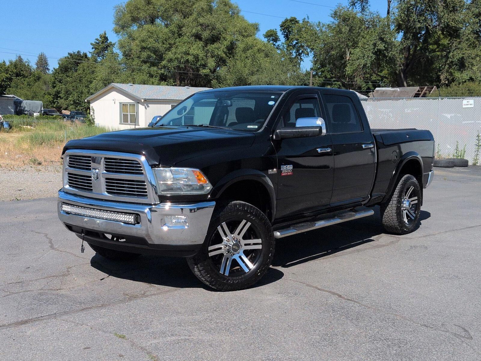 2012 DODGE Ram