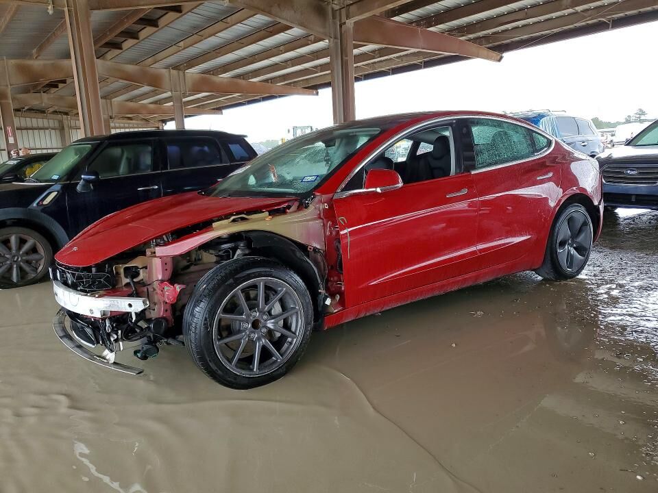 2019 TESLA Model 3