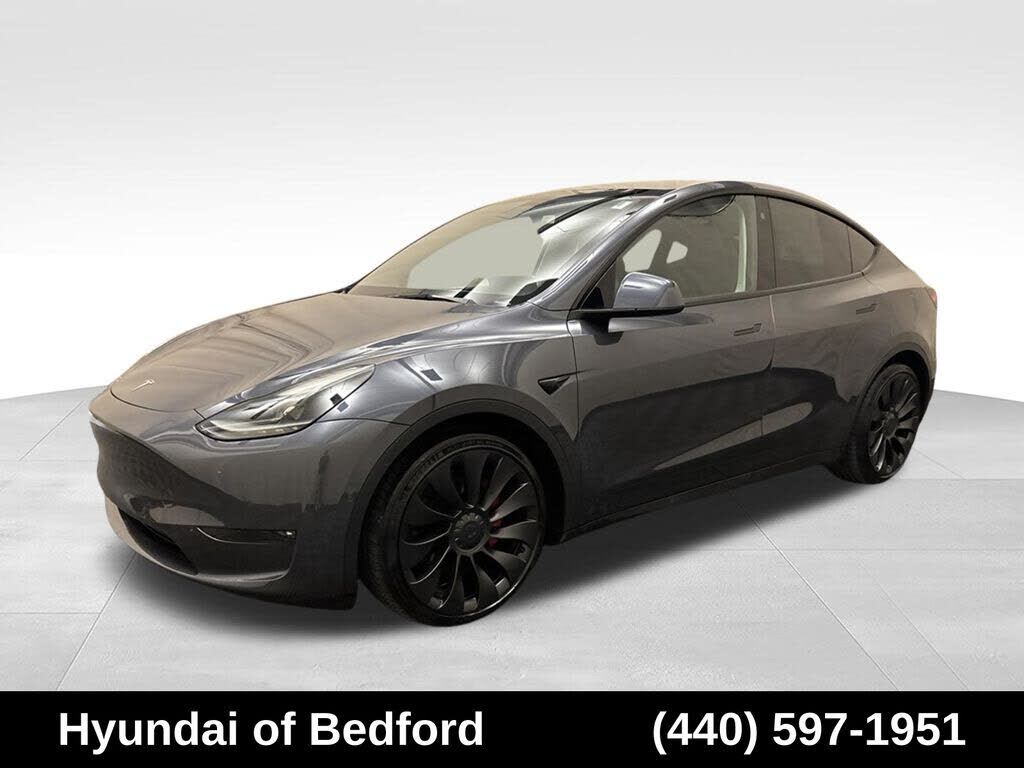 2022 TESLA Model Y