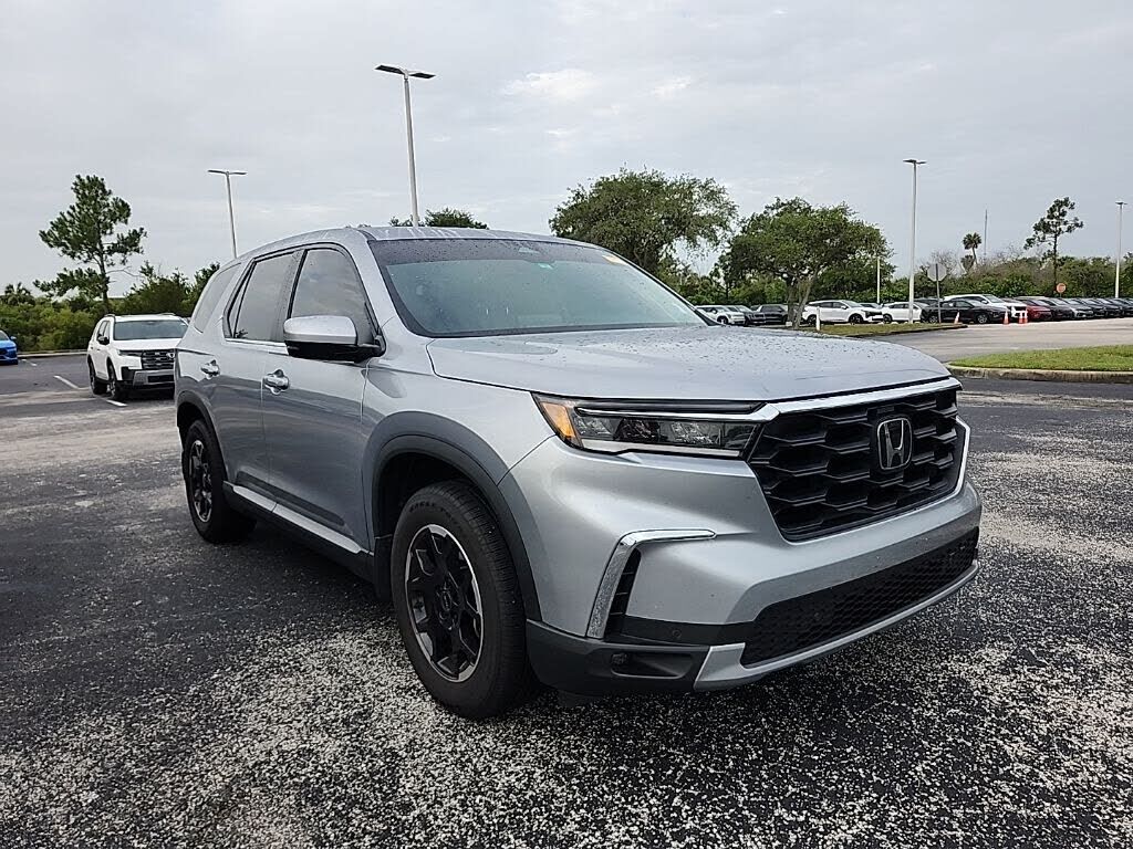 2025 HONDA Pilot