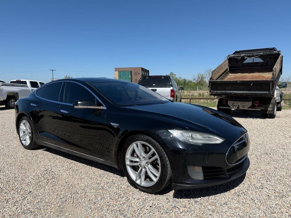 2013 TESLA Model S