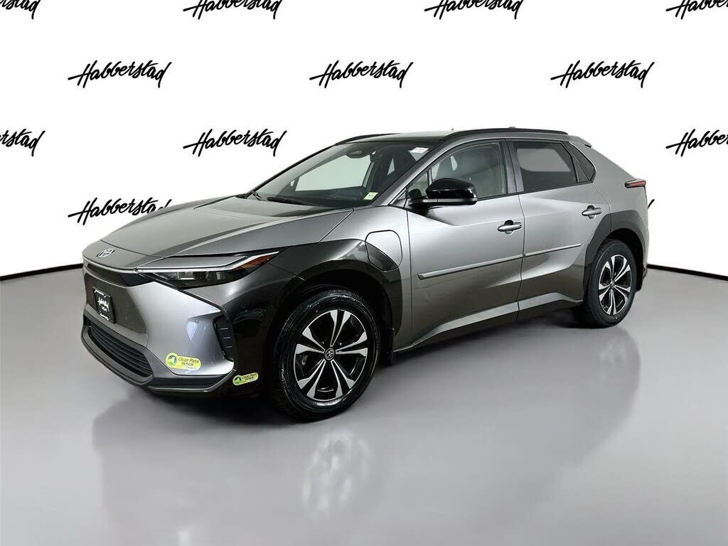 2024 TOYOTA bZ4X