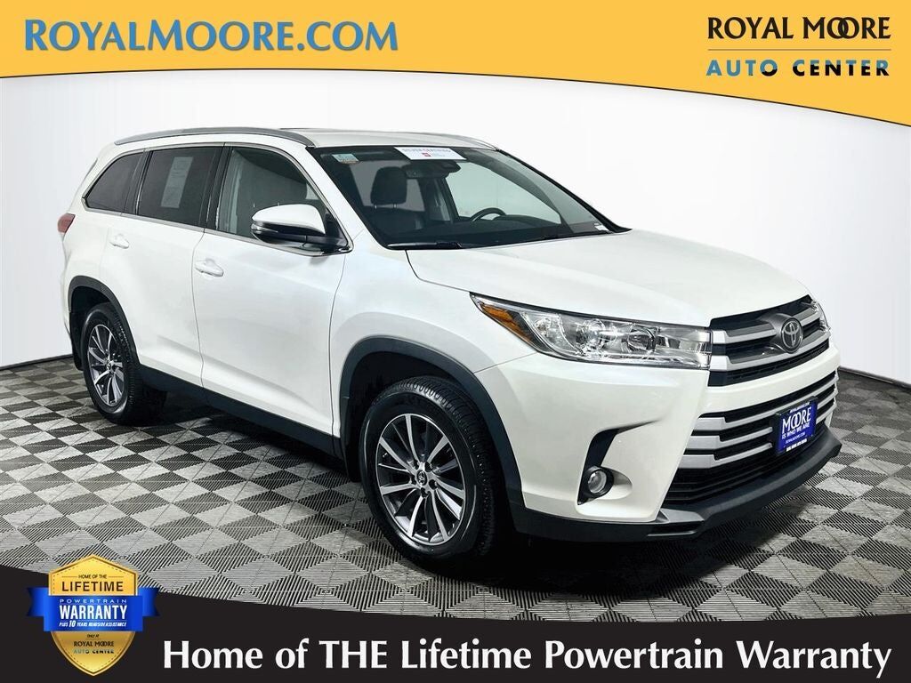2019 TOYOTA Highlander