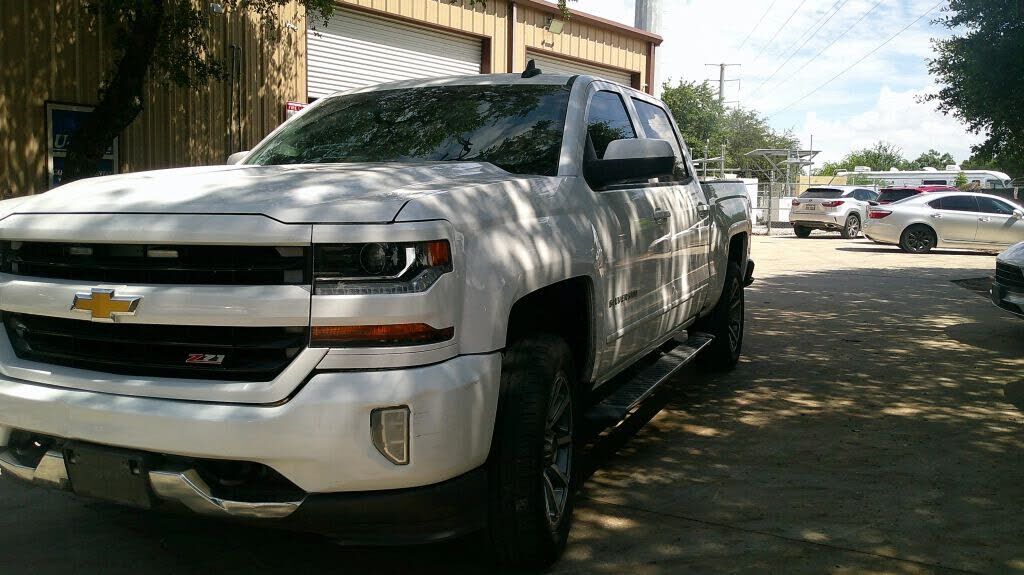 2017 CHEVROLET Silverado