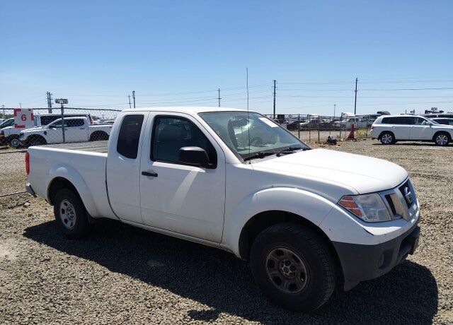 2015 NISSAN Frontier