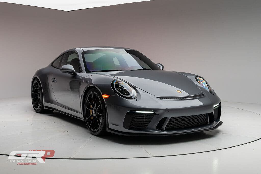 2018 PORSCHE 911