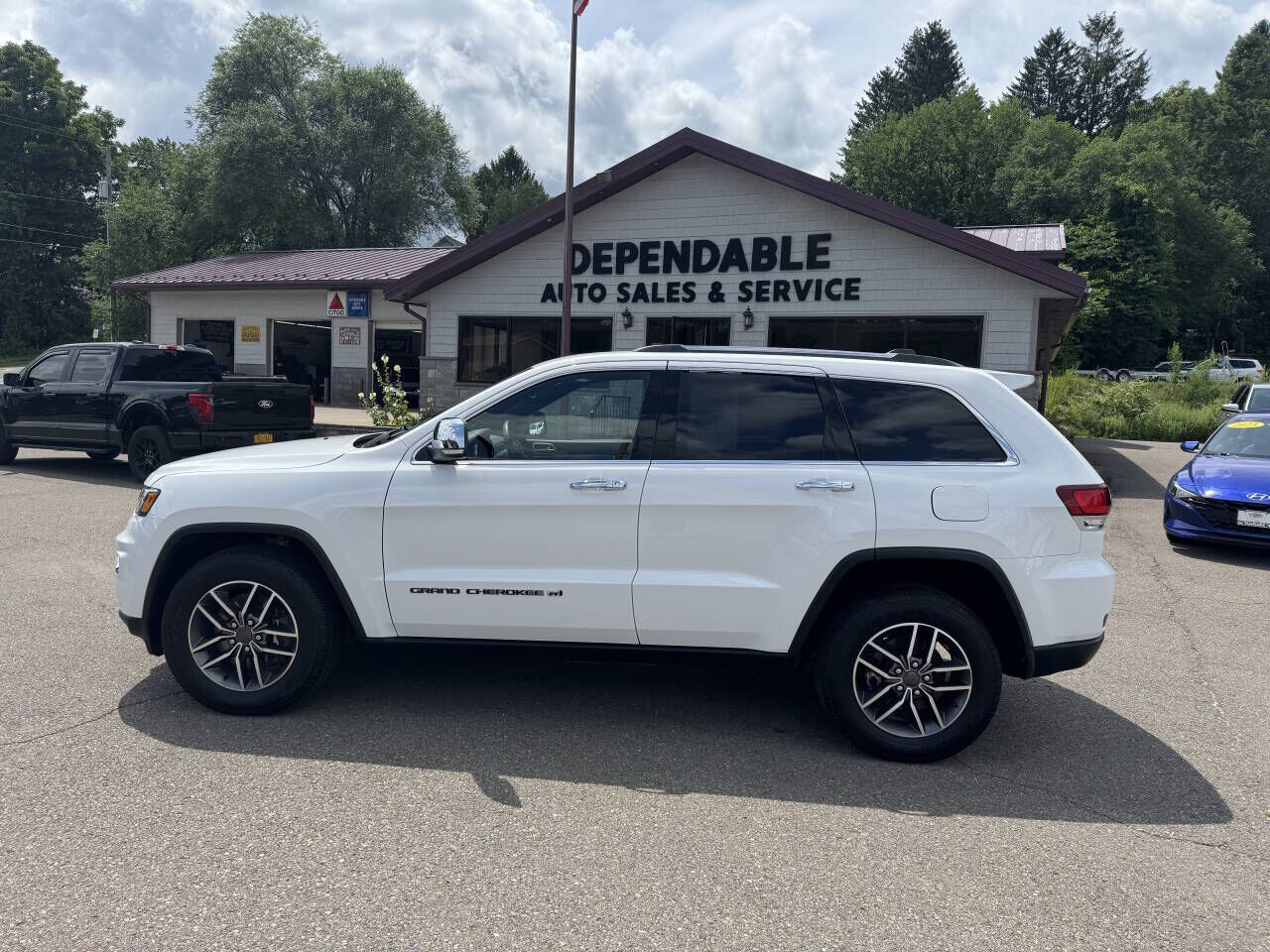 2022 JEEP Grand Cherokee