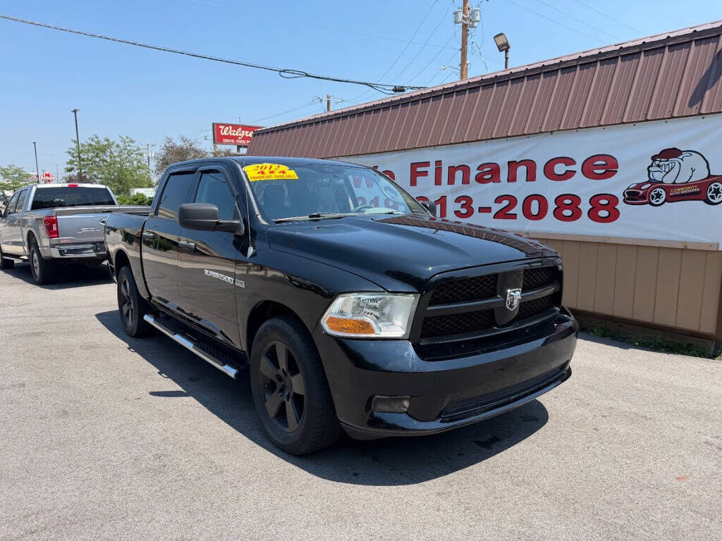 2012 DODGE Ram