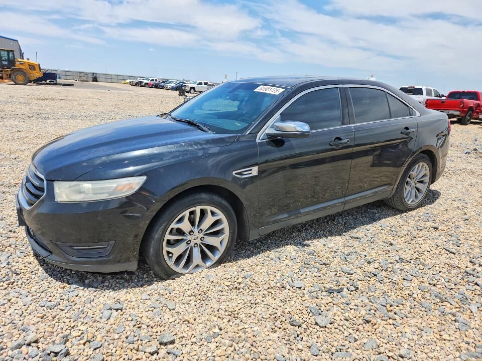 2013 FORD Taurus