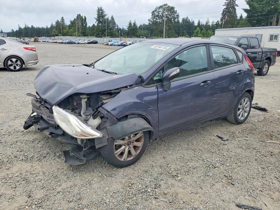 2013 FORD Fiesta