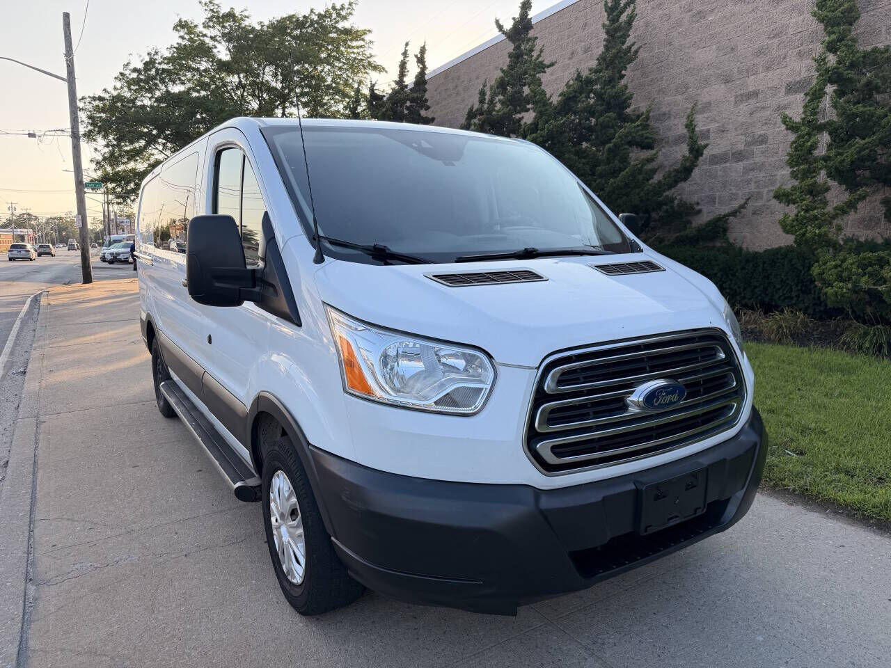 2017 FORD Transit