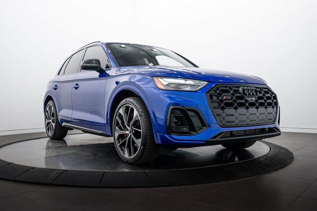 2023 AUDI SQ5