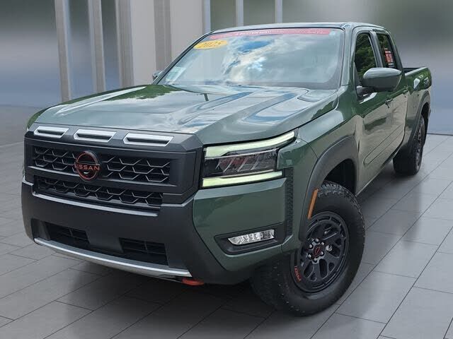 2025 NISSAN Frontier