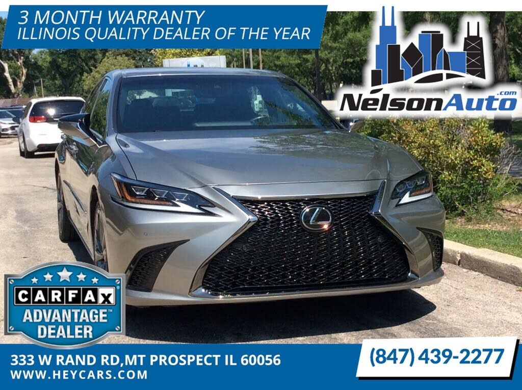 2019 LEXUS ES