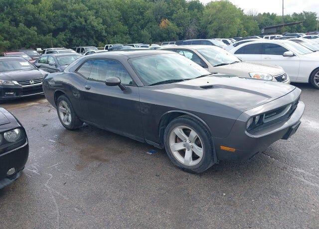 2013 DODGE Challenger