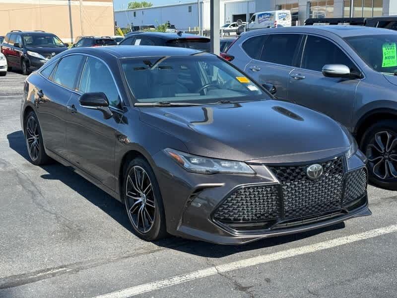 2019 TOYOTA Avalon