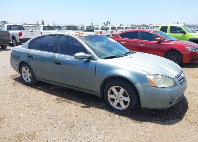 2002 NISSAN Altima