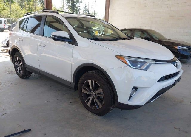 2016 TOYOTA RAV4