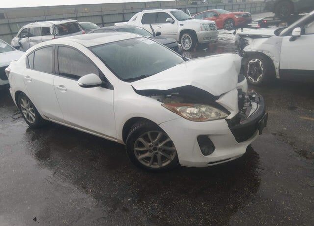 2012 MAZDA Mazda3