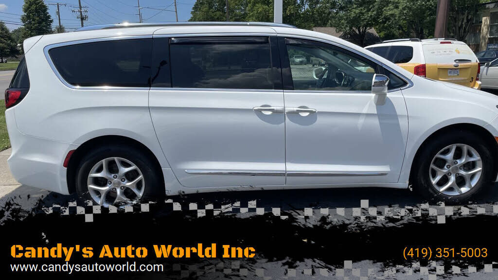 2020 CHRYSLER Pacifica