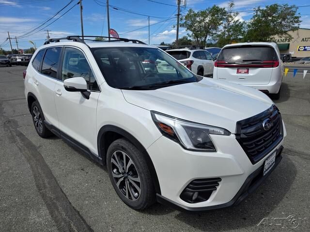 2022 SUBARU Forester