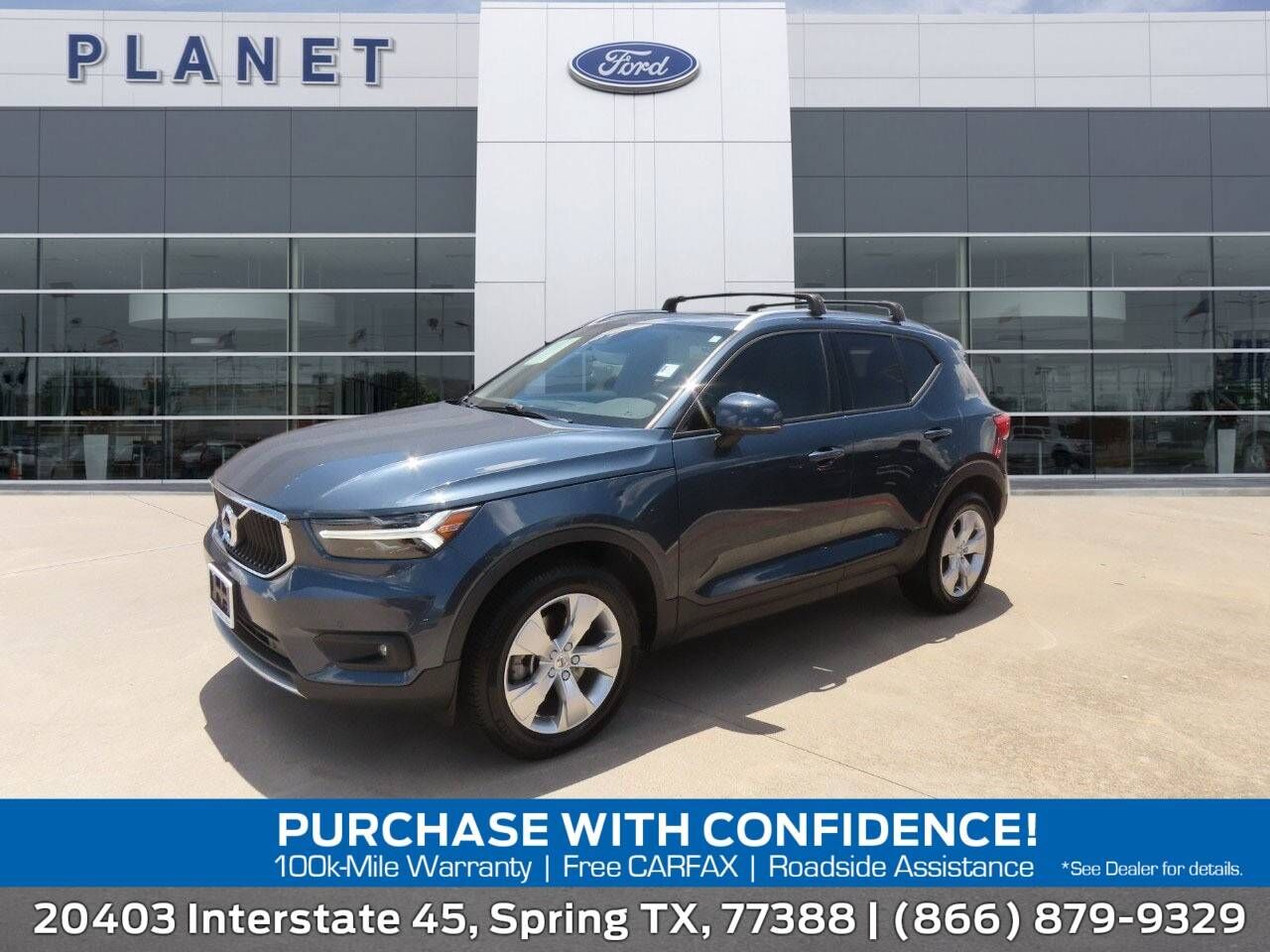 2021 VOLVO XC40