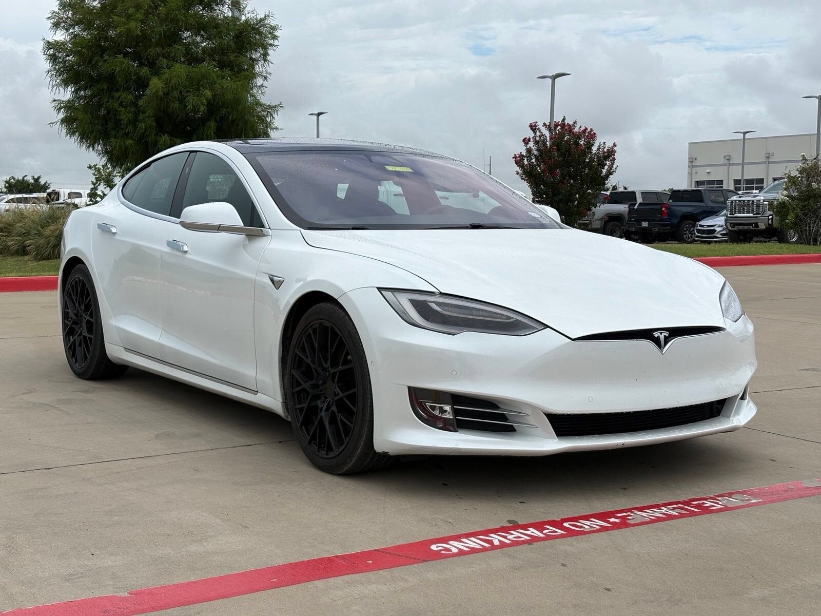 2020 TESLA Model S